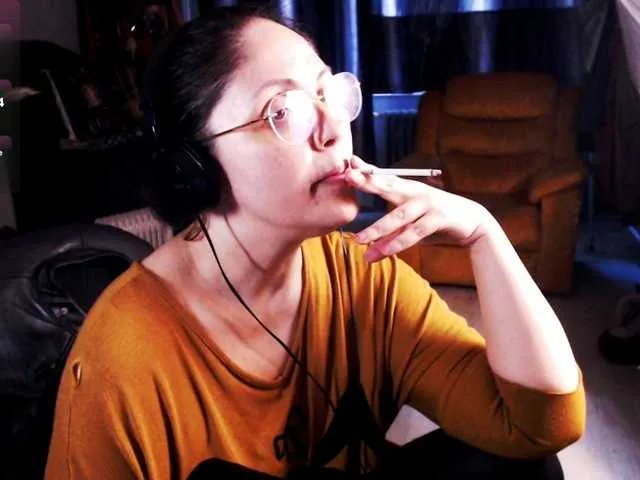 Freechat 1imperatriza on BongaCams