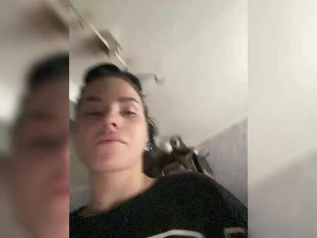 aleksandra-lis-1998 on BongaCams