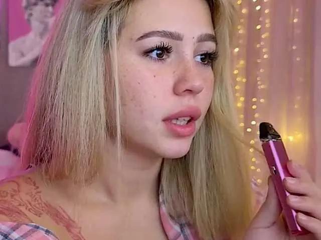 Masturbate to 22 years old AmyGlad from BongaCams AmyGlad from BongaCams