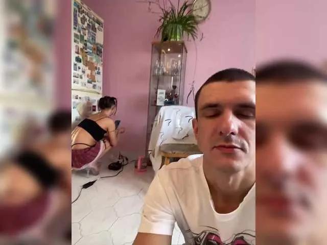 And-Liziantus from BongaCams