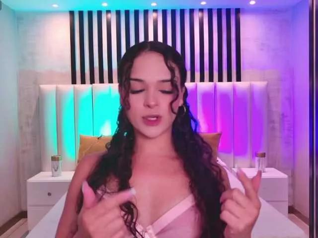 AprilRhodes on BongaCams 
