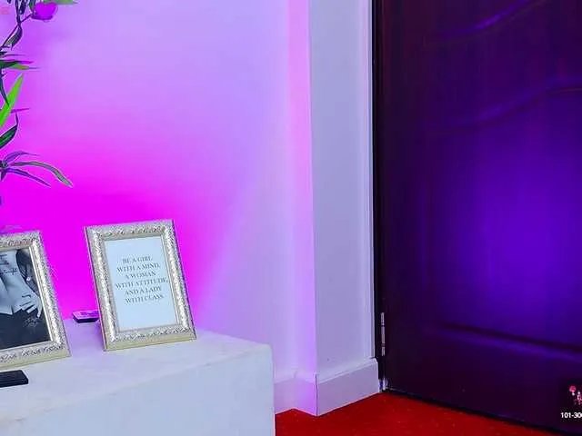 AriannaSins on BongaCams 