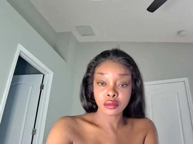 Ataliahhh on BongaCams 