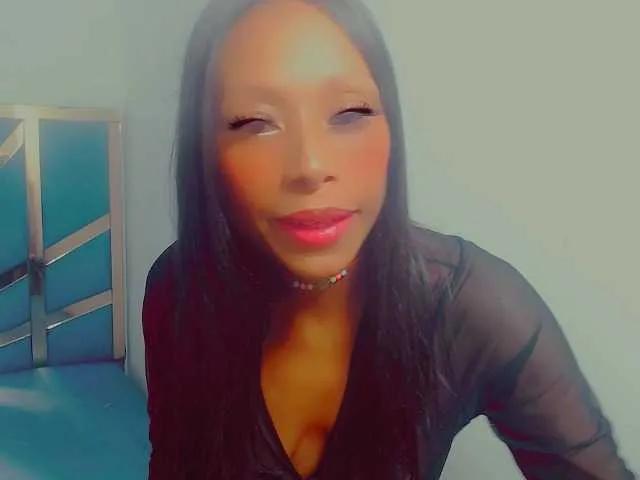 bitch-naughty on BongaCams