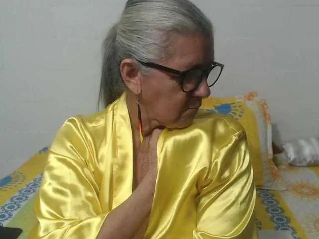 Freechat candy-mature on BongaCams