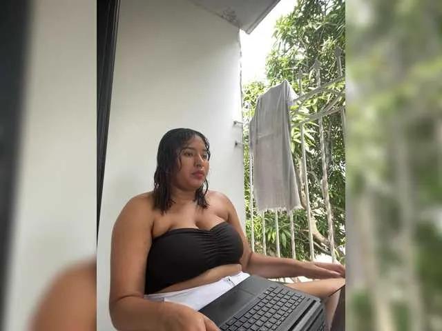 Freechat cardi-09 on BongaCams
