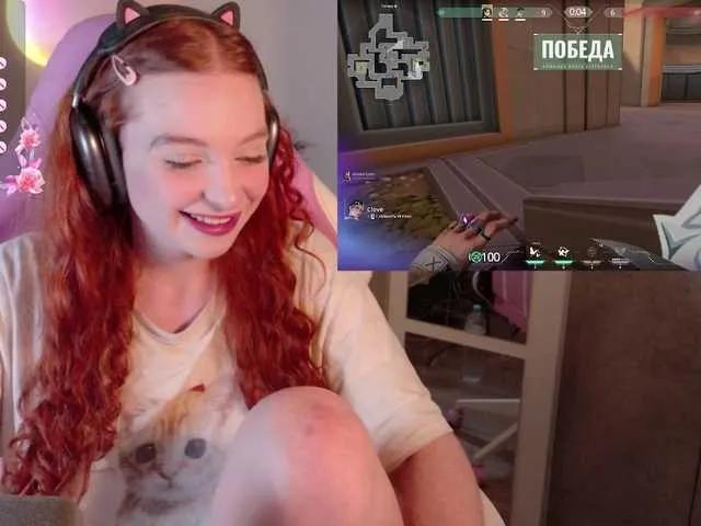 Freechat cinnabongirl on BongaCams