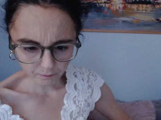 Freechat cleophee on BongaCams