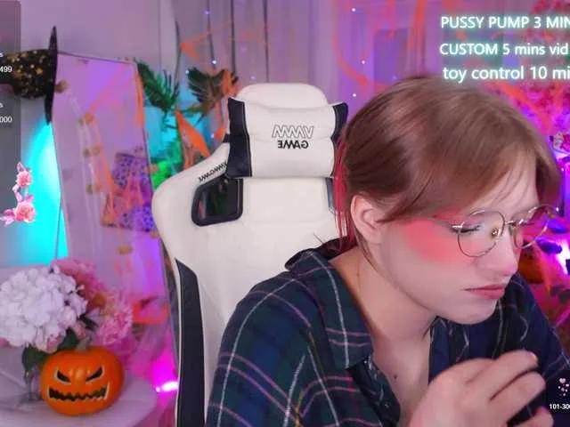 Naked CrazyWine wants you to fuck her body now CrazyWine from BongaCams