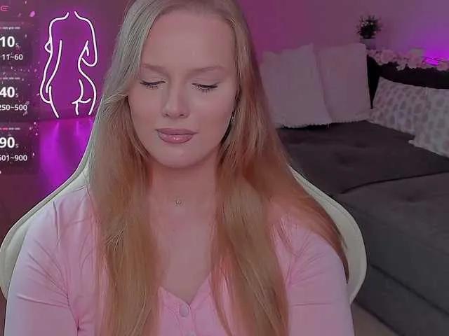 Masturbate to 21 years old CristalWilliams from BongaCams CristalWilliams from BongaCams