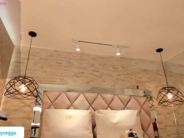 DorothyVegga on BongaCams