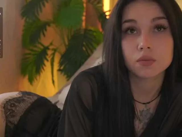 DrammaQueennnn on BongaCams