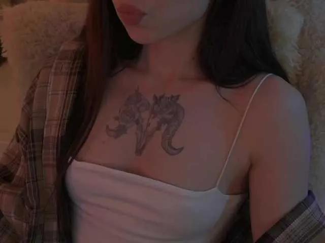 DrammaQueennnn on BongaCams