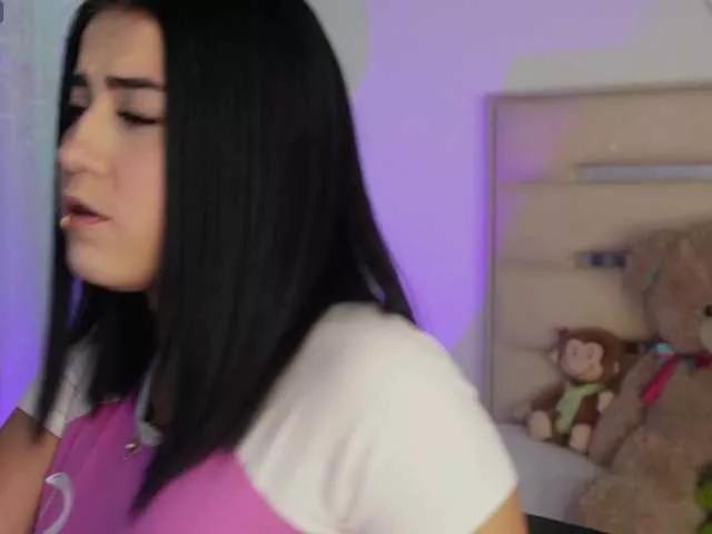 elijass on BongaCams 