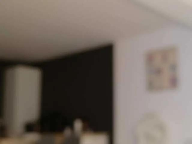 Freechat EmilyxJames on BongaCams