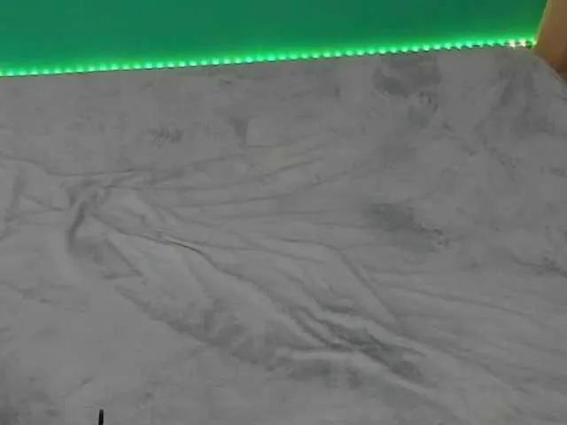 Emma-Donovani from BongaCams