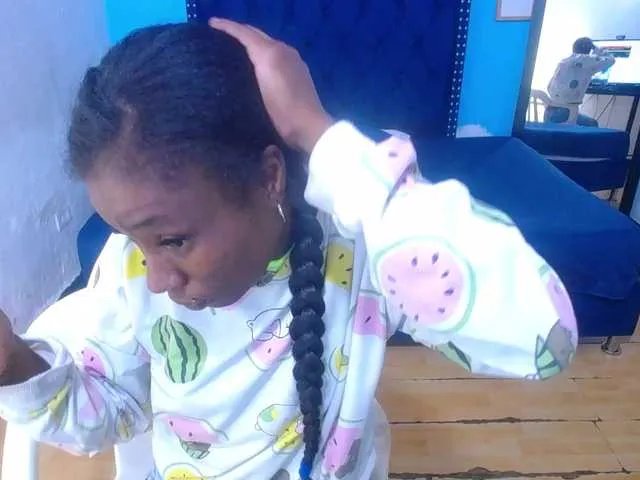 Freechat goldenn-ass on BongaCams