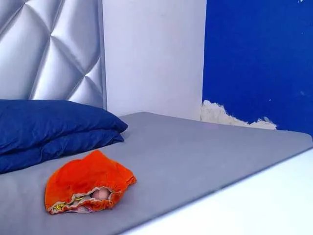 Freechat goldenn-ass on BongaCams