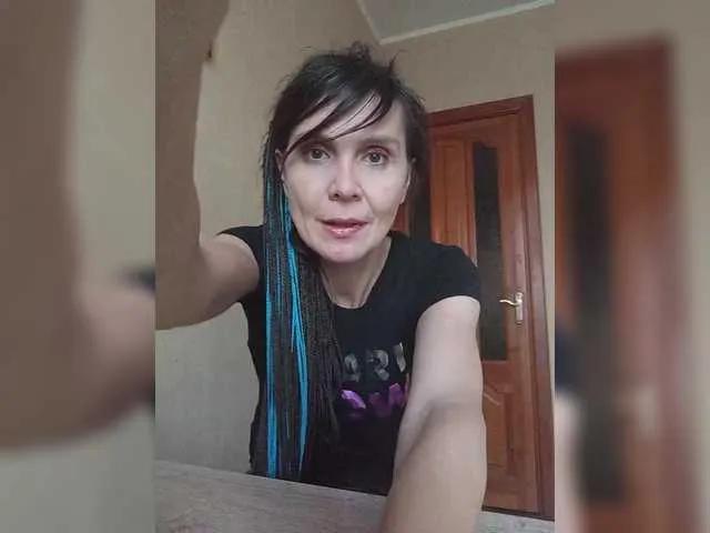 Hellenalonenochka from BongaCams