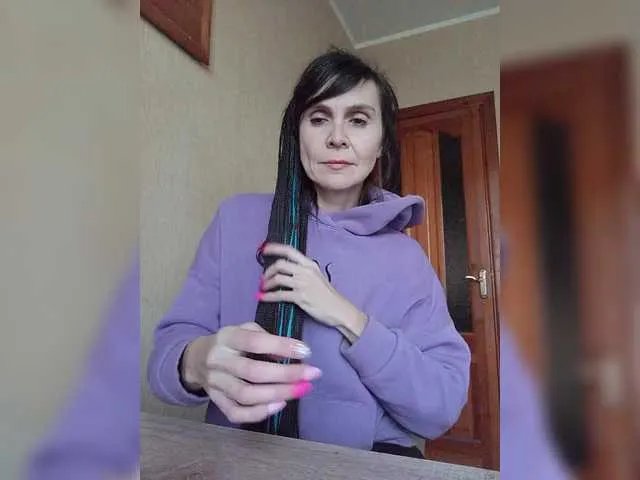 BongaCams Hellenalonenochka Hellenalonenochka from BongaCams