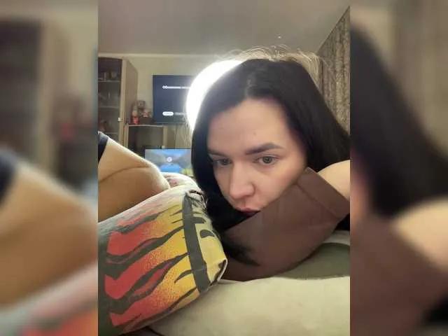 Freechat HellMor on BongaCams