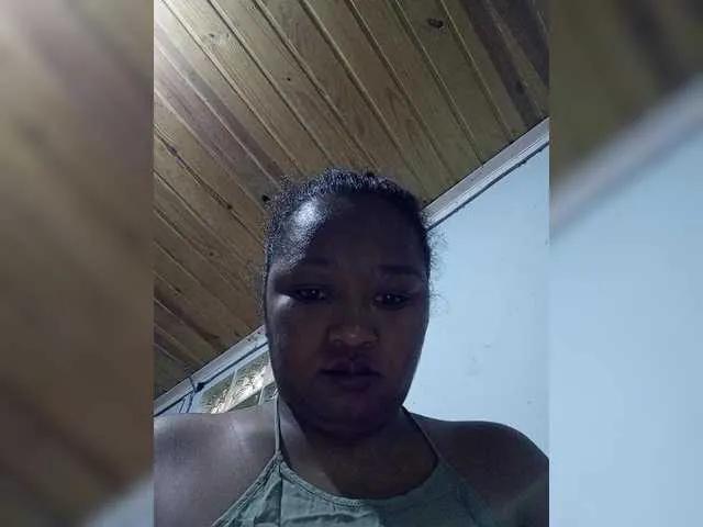 Freechat Ilounah on BongaCams