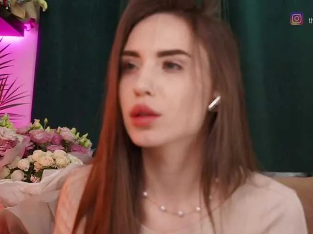 Freechat IzabellaOne on BongaCams