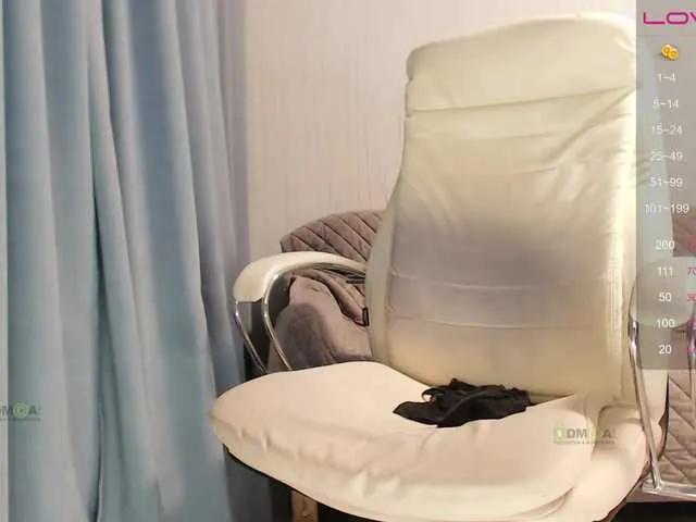 Freechat jeanne-2017 on BongaCams