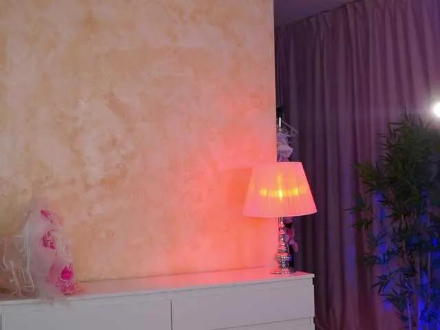 Join 18 years old JessyKisss from BongaCams JessyKisss from BongaCams