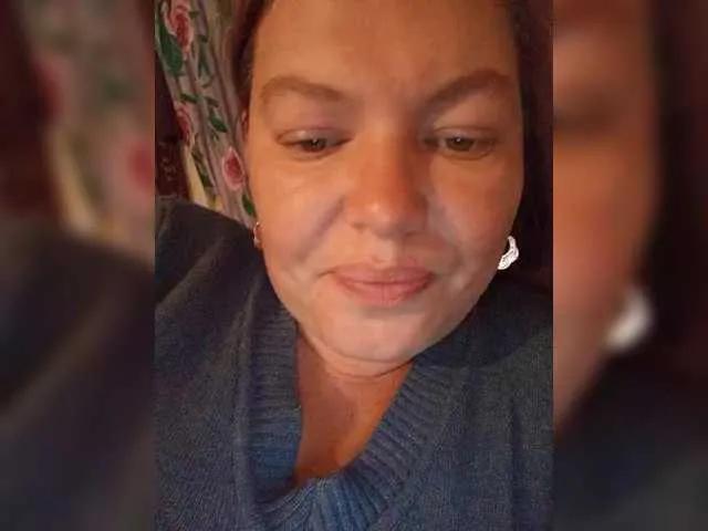 Slutty Juliamad wants you to fuck her body now Juliamad from BongaCams