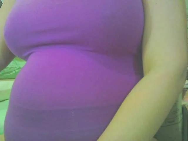 Freechat KeepmepregO on BongaCams