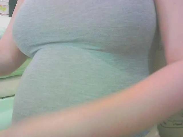 Freechat KeepmepregO on BongaCams