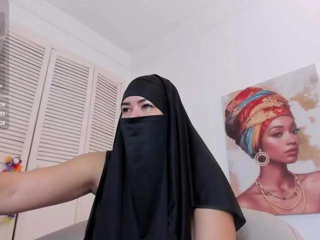 Freechat Layla-arabelle on BongaCams