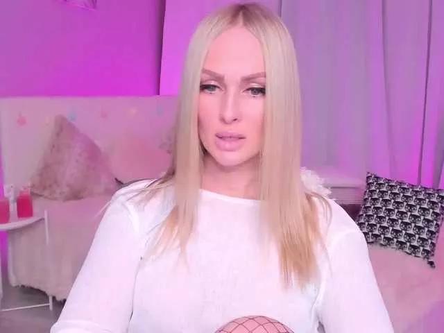 Freechat LibbyNora on BongaCams