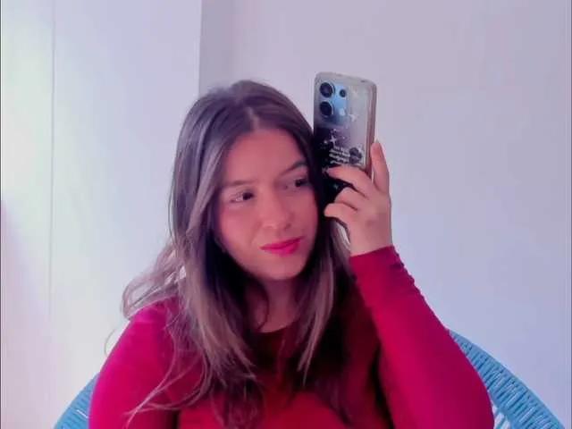 littleDanni on BongaCams