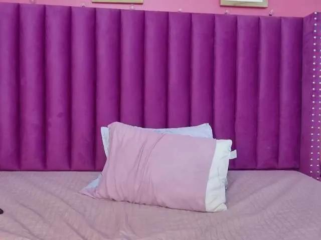 littleeemiily on BongaCams 