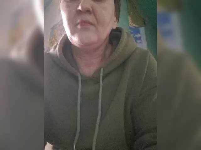 LizaLuxer on BongaCams