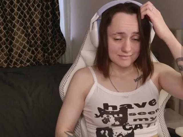 Freechat LunaL0ve on BongaCams