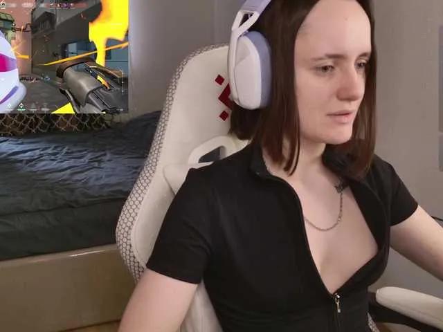 Freechat LunaL0ve on BongaCams