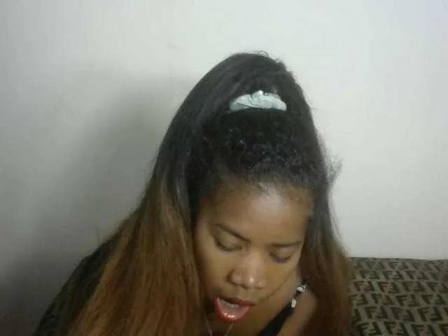 Maha19x from BongaCams