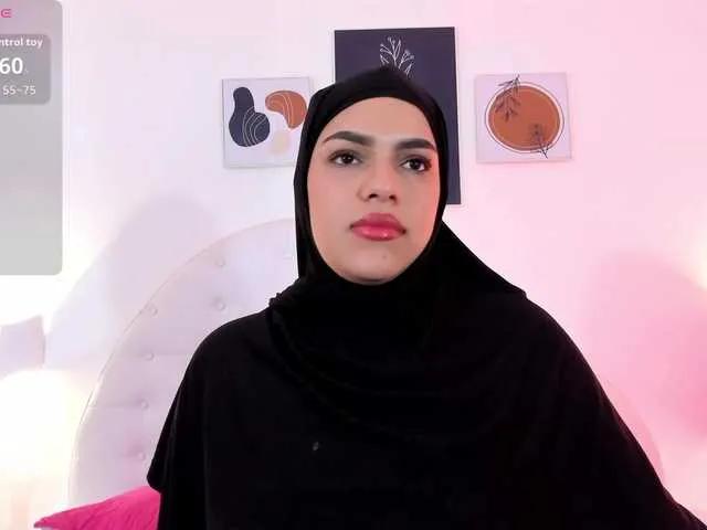 Freechat mhia-paris on BongaCams