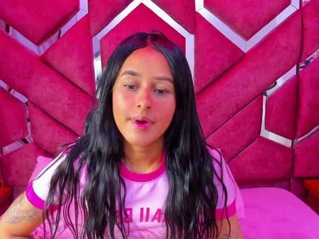 Freechat millyprint on BongaCams