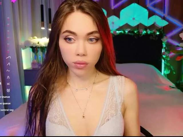 Masturbate to 19 years old MimiForce from BongaCams MimiForce from BongaCams