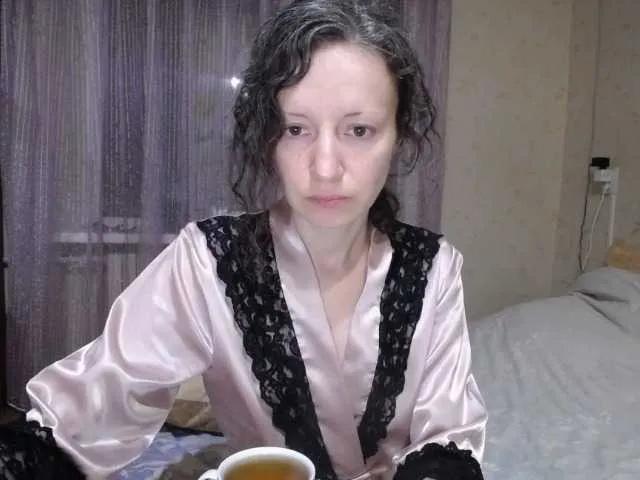 Mint-Lime from BongaCams