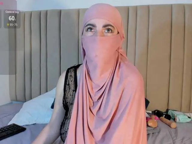 najwa from BongaCams