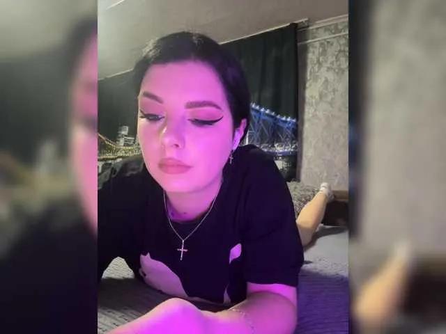 Nata17-1 on BongaCams