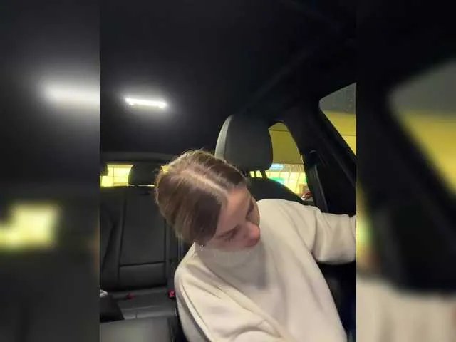 Freechat Nataliecroys on BongaCams