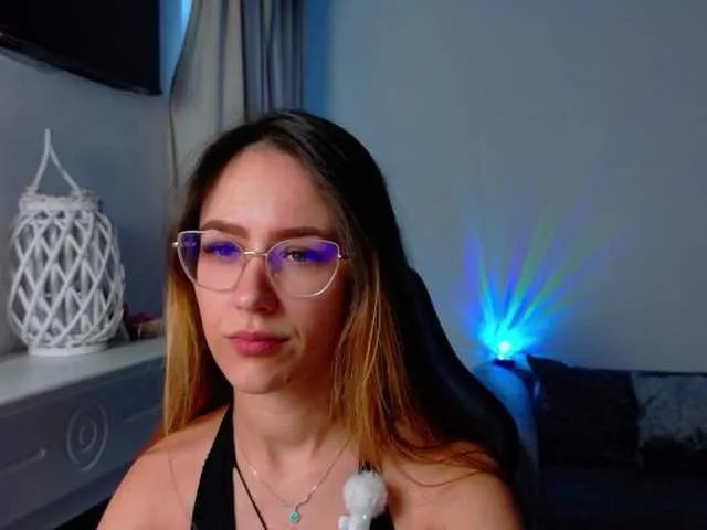 NicoleIris on BongaCams