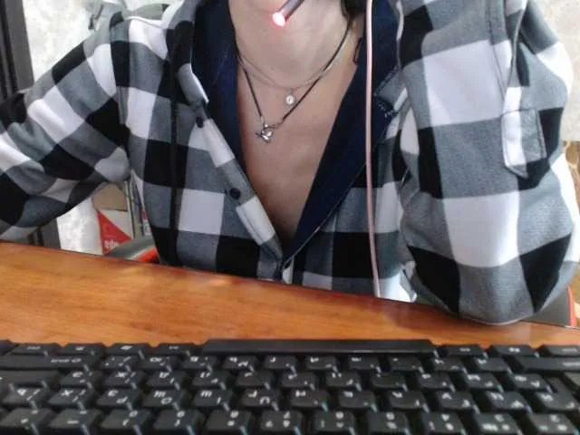 Olik-Pisa on BongaCams