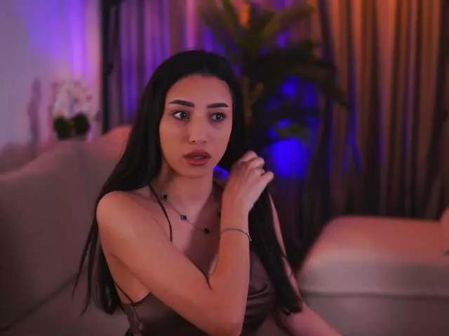 RamiraRowa on BongaCams 